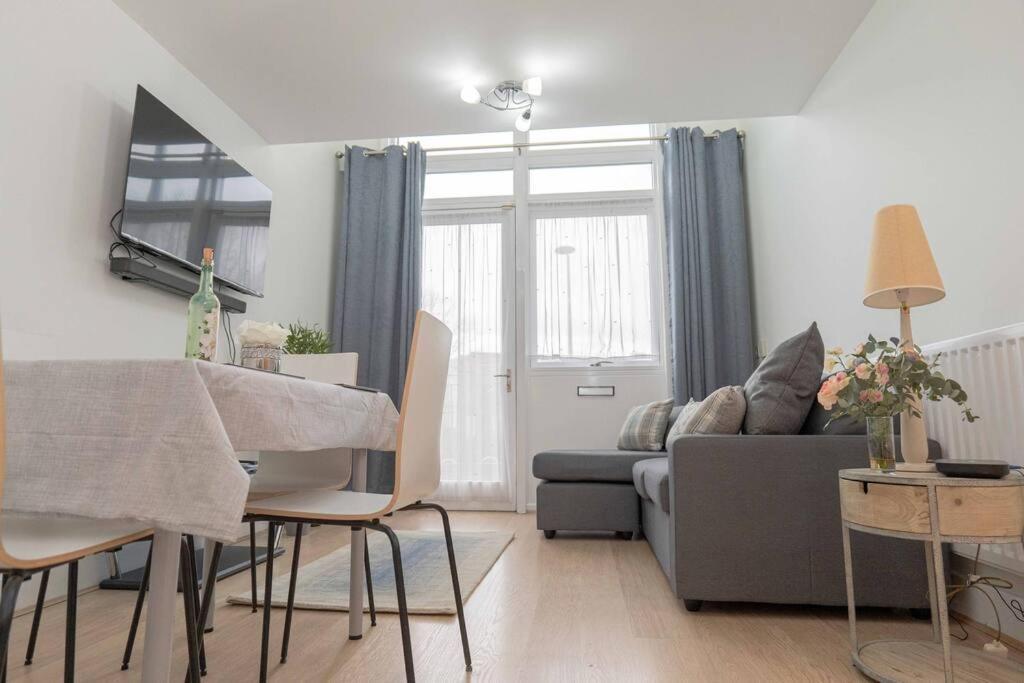 Beautiful 2 Bed In Central Birmingham: A Hidden Gem! Екстериор снимка
